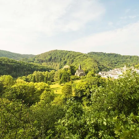 Haus Alleegarten * Bad Bertrich